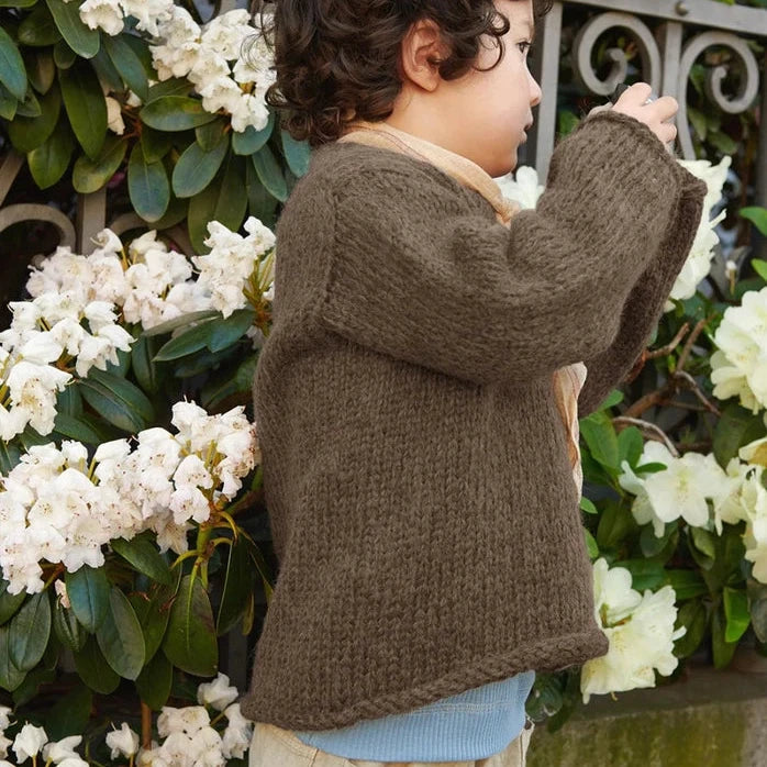 Garnkit: Kinsley Sweater Junior fra Sandnes (opskrift + garn)