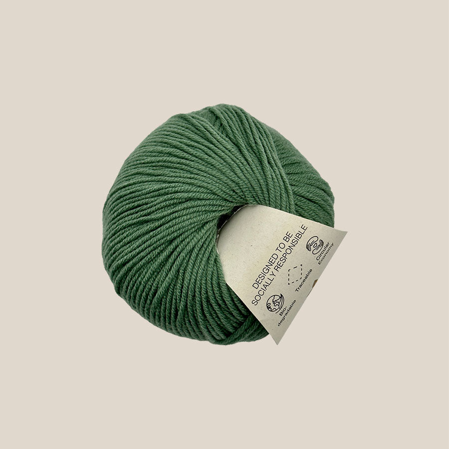 Pure merino 4 fra Better Yarn hos Den Lille Garnbiks. 100% blød merino uld. bæredygtigt garn