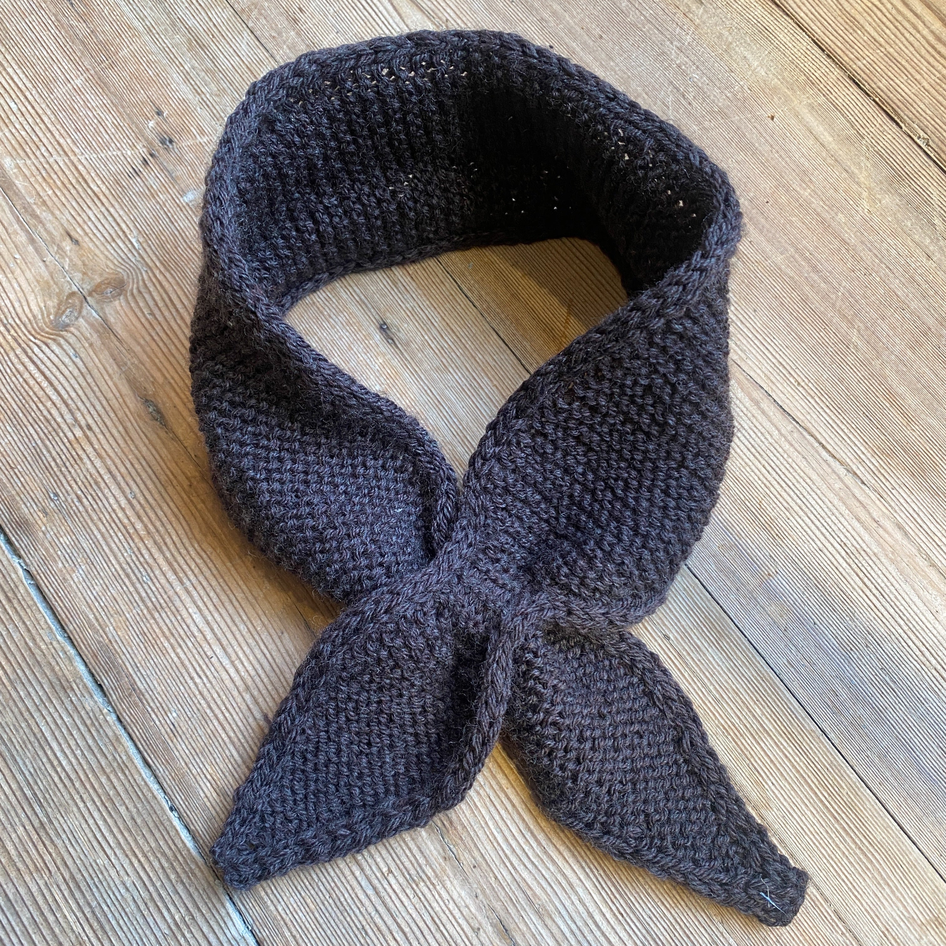 Garnkit: Ella scarf af KnitVik (opskrift + garn)