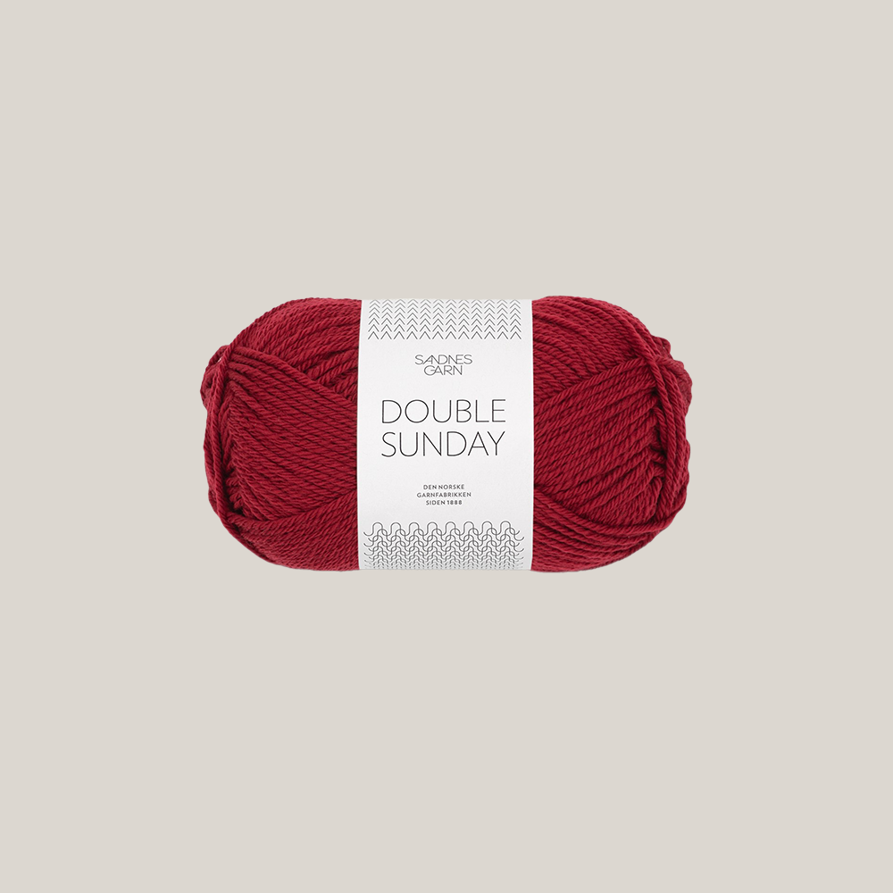 Double sunday fra Sandnes Garn. 100% merino. Køb det hos Den Lille Garnbiks. 108 meter på 50 gram. Strikkepind 3,5 millimeter til 4,5 millimeter. Farve 4236