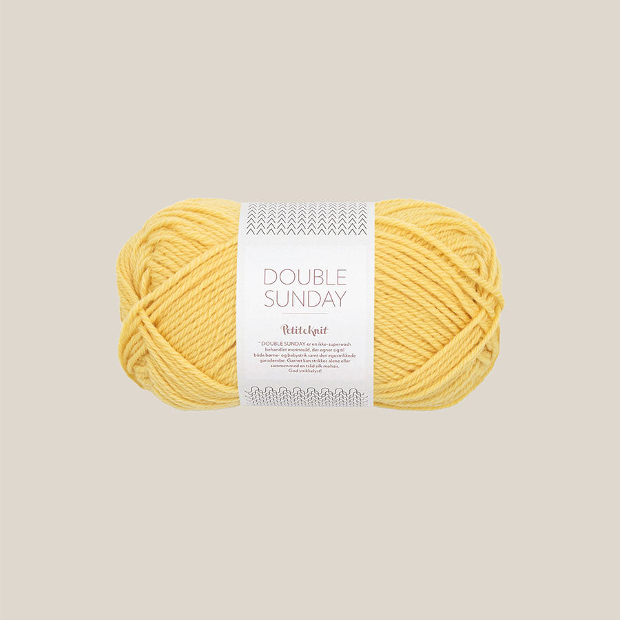 Double sunday fra Sandnes Garn. 100% merino. Køb det hos Den Lille Garnbiks. 108 meter på 50 gram. Strikkepind 3,5 millimeter til 4,5 millimeter. Farve 2013