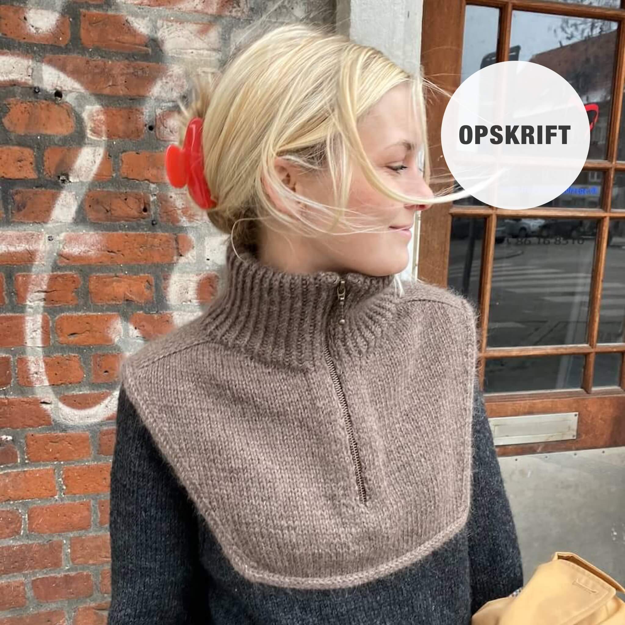 Zipper neck