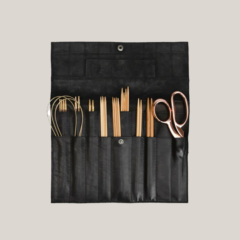 MUUD I Oslo XL - Etui til strikkepinde i læder i farven sort