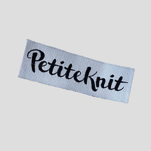 PetiteKnit - Label