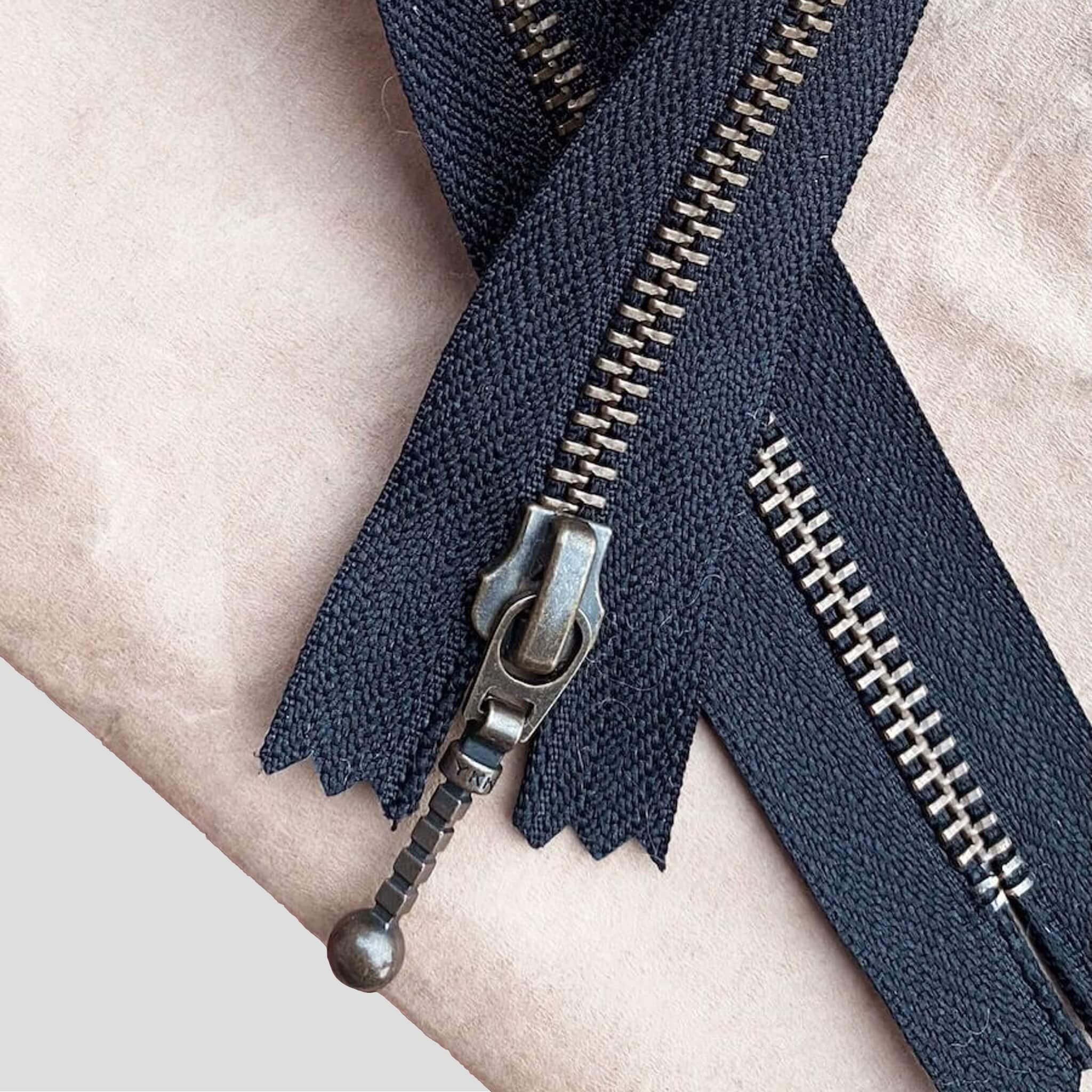 Petiteknit 35 cm Svart - Zipper Sweater Zip
